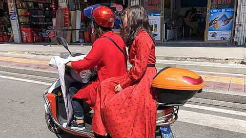 Delhi Metro Launches Women-Only E-Bike Shuttle Service to Boost Last-Mile Connectivity