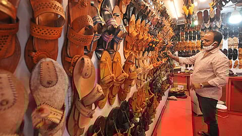 Kohlapuri chappals