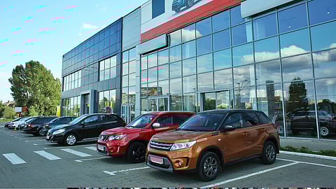 Automobile