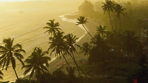 IMD has issued alerts for heavy rainfall across several regions, including Kerala, Lakshadweep. Image: pexels.com