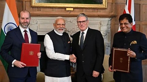 ഇന്ത്യ-യുകെ സ്വതന്ത്ര വ്യാപാര കരാറായി; ഇന്ത്യന് ഉല്പ്പന്നങ്ങള്ക്ക് നികുതിയില്ലാതെ കയറ്റുമതി; വിസ്കിക്ക് ഇന്ത്യയില് നികുതി കുറക്കും