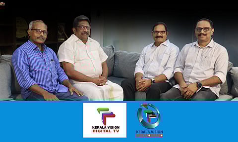 കേരള വിഷന് സാരഥികളായ സുരേഷ് പി.ബി, പ്രവീണ് മോഹന്, കെ. ഗോവിന്ദന്, സുരേഷ് കുമാര് പി.പി എന്നിവര്.