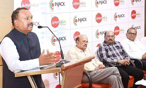 ഇന്ജാക്ക് സംഘടിപ്പിക്കുന്ന മൂന്നാമത് ജപ്പാന് മേള 2025നെക്കുറിച്ച് വൈസ് പ്രസിഡന്റും ജനറല് കണ്വീനറുമായ ഡോ.കെ. ഇളങ്കോവന് വിശദീകരിക്കുന്നു. ഇന്ജാക് പ്രസിഡന്റ് ഡോ.വിജു ജേക്കബ്, സെക്രട്ടറി ഡോ. ജീവന് സുധാകരന്, ട്രഷറര് ജേക്കബ് കോവൂര് എന്നിവര് സമീപം.