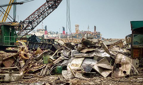 ചാന്ദ്രയാന് 3 ബജറ്റിനും മേലെ, ആക്രി വിറ്റ് ഒക്ടോബറില് കേന്ദ്രം നേടിയത് ₹800 കോടി