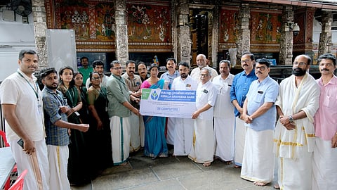 Kerala Gramin Bank donates computers to Guruvayur Devaswom