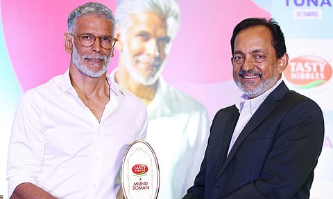 കാന്ഡ് ട്യൂണ വിപണിയില് വന് മുന്നേറ്റം ലക്ഷ്യമിട്ട് ടേസ്റ്റി നിബിള്സ്; മിലിന്ദ് സോമന് ബ്രാന്ഡ് അംബാസിഡര്
