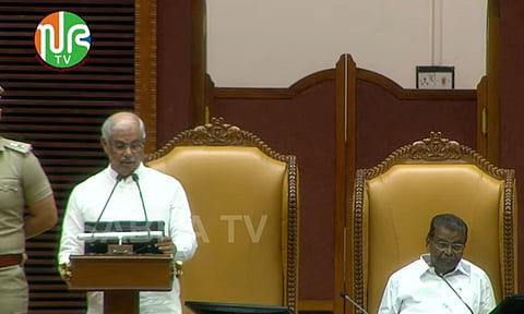 സുഗന്ധ വ്യഞ്ജന വില്പനയ്ക്ക് പിപിപി പാര്ക്ക്, എഐയ്ക്കായി മീഡിയ സിറ്റി, ഉമ്മന്ചാണ്ടി ആരോഗ്യപദ്ധതി; പ്രതീക്ഷയേറ്റി ഗവര്ണറുടെ നയപ്രഖ്യാപനം