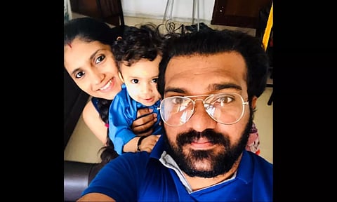 കോവിഡ് മൂലം ജോലി പോയി; കാസര്ഗോഡ്കാരന് നവനീത് സജീവന് ലോട്ടറി അടിച്ചത് ഏഴ് കോടി