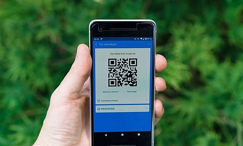 പണമിടപാടിന് കാര്ഡിനേക്കാള് പ്രിയം ക്യൂ ആര് കോഡിന്