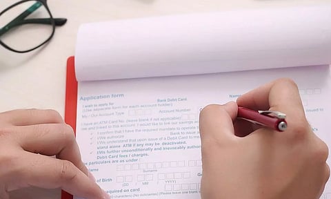 യു.എ.ഇ യില് നിന്ന് തിരികെ വരുമ്പോള് ബാങ്ക് അക്കൗണ്ടില് ചെയ്യേണ്ട കാര്യങ്ങള്