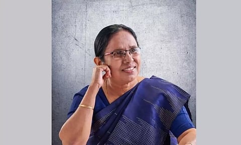 ശൈലജ ടീച്ചറെ ഒഴിവാക്കിയതില് നിരാശ: പുതുമുഖഭരണം നേട്ടമാകുമോ, കോട്ടമാകുമോ?