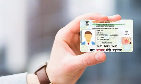 ഇനി 4 ദിവസം മാത്രം; ആധാറുമായി ബന്ധിപ്പിച്ചില്ലെങ്കില് പാന് കാര്ഡ് അസാധുവാകും