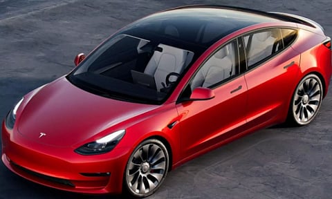 ചൈന നിര്മിച്ച 300,000 വാഹനങ്ങള് ടെസ്ല 'തിരികെവിളിക്കുന്നു'; കാരണമിതാണ്