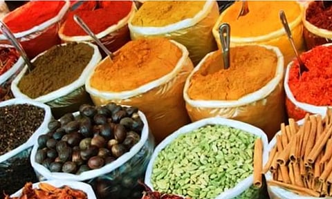 ഉൽപ്പാദനം കുറയുന്നു, സുഗന്ധവ്യഞ്ജനങ്ങളുടെ വിലയും മേലോട്ട്