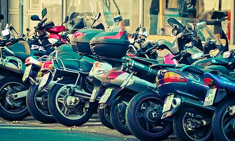 പത്തു വര്ഷത്തെ താഴ്ചയില് ഇരുചക്ര വാഹന വില്പ്പന