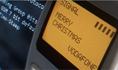 'Merry Christmas'; ലോകത്തെ ആദ്യ എസ്എംഎസ് വിറ്റുപോയത് 1.21 ലക്ഷം ഡോളറിന്!
