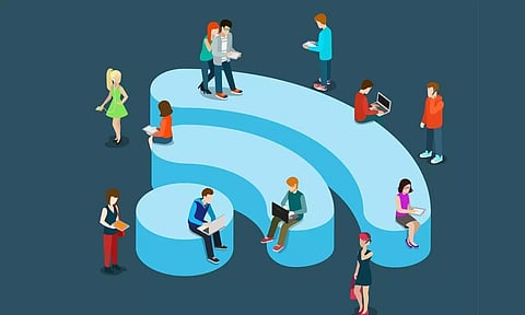 പൊലീസ് പറയുന്നു; പബ്ലിക് വൈഫൈ ഉപയോഗിച്ച് ഓണ്ലൈന് പണമിടപാടുകള് നടത്തരുത്