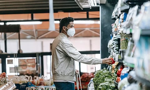 പലചരക്ക് കടകള് കൂടി, മാര്ച്ചില് ഗ്രാമീണ മേഖലകളില് വില്പ്പന ഉയര്ന്നു
