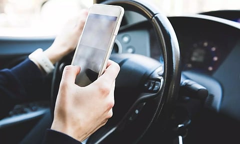 വാഹനാപകടങ്ങളുടെ മുന്നറിയിപ്പ്; പുതിയ സെന്സറുമായി ആപ്പ്ള് അപ്ഡേഷന് എത്തിയേക്കും