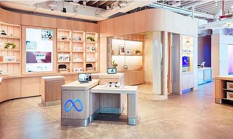 എന്തിനാണ് ഫേസ്ബുക്ക് കമ്പനി 'മെറ്റ' റീട്ടെയ്ല് സ്റ്റോര് ആരംഭിക്കുന്നത്