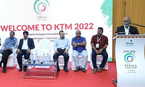 കാരവാന് മുതല് ആയുര്വേദം വരെ; പുതു പ്രതീക്ഷയേകി കേരള ട്രാവല് മാര്ട്ട്