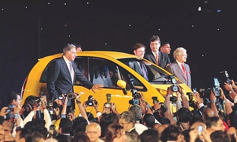 ഇരുചക്രവാഹനം ആയിരുന്നു മനസില്, വരച്ചപ്പോള് നാലുചക്രങ്ങളായി; നാനോ ഓര്മകള് പങ്കുവെച്ച് രത്തന് ടാറ്റ