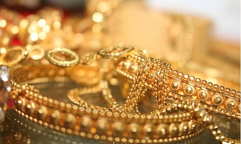 ഡോളര് ഇടിവില് , സ്വര്ണവിലയില് അപ്രതീക്ഷിത കുതിച്ചു ചാട്ടം