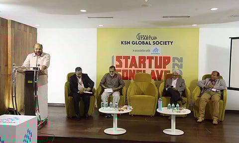 കൂട്ടായി പ്രവര്ത്തിക്കാന് സ്റ്റാര്ട്ട്അപ്പ് സംരംഭകര്; കെഎസ്എന് ഗ്ലോബല് സൊസൈറ്റി സ്റ്റാര്ട്ട്അപ്പ് കോണ്ക്ലേവ് ശ്രദ്ധേയമായി