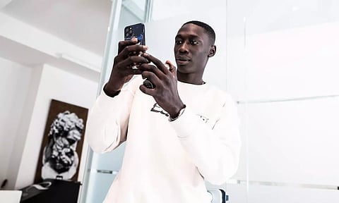 നിശബ്ദ കോമഡികളിലൂടെ ജനപ്രിയനായി, ഇപ്പോള് ടിക് ടോക്കിലെ ഒന്നാമനായി ഖാബി ലാം