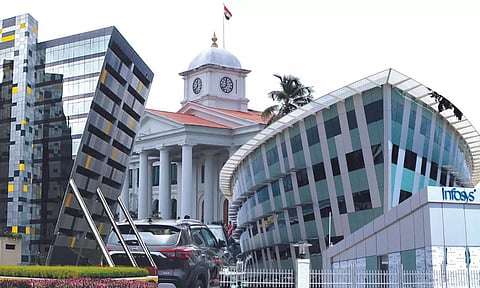 തിരുവനന്തപുരം കൊച്ചിയെ ഓവര്ടേക്ക് ചെയ്യുമോ?