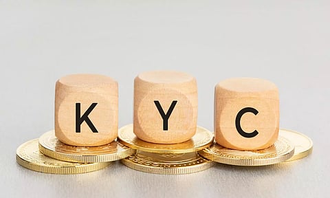 റിസര്വ് ബാങ്ക് വിശദമായ കെ.വൈ.സി രൂപകല്പന ചെയ്യണമെന്ന് കേന്ദ്രം; നീക്കം വ്യാജ ലോണ് ആപ്പുകള്ക്കെതിരെ