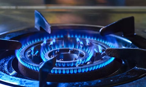 പ്രകൃതി വാതകത്തിന് വില കുത്തനെ ഉയരും, പ്രത്യാഘാതം എന്ത്?