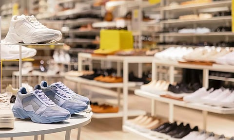 കേരളത്തിലെ പാദരക്ഷ വിപണി ഉണര്വില്, ദീപാവലിയില് പ്രതീക്ഷവച്ച് സംരംഭകര്