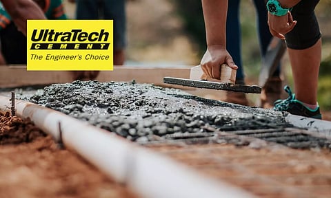 ബിര്ളയ്ക്ക് തിരിച്ചടി; അള്ട്രാടെക്കിന്റെ അറ്റാദായം 42 ശതമാനം ഇടിഞ്ഞു