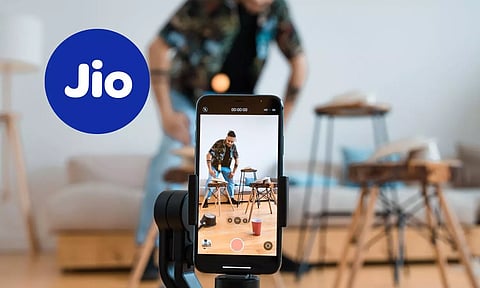 മത്സരം ഗൂഗിളിനോടും ഫേസ്ബുക്കിനോടും; ഷോര്ട്ട് വീഡിയോ ആപ്പുമായി റിലയന്സ് ജിയോ