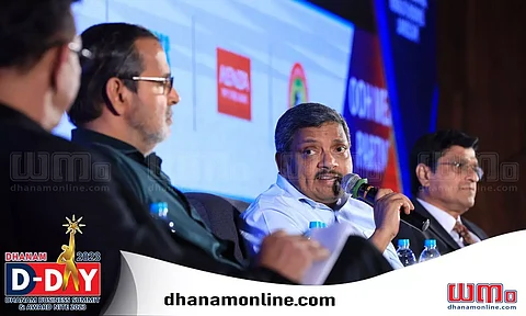 ഗൂപ്പ് മീരാന് ചെയര്മാന് നവാസ് മീരാന് ധനം ബിസിനസ് സമിറ്റ് ആന്ഡ് അവാര്ഡ് നൈറ്റിലെ പാനല് ചര്ച്ചയില്