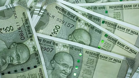 ധനകാര്യ സ്ഥാപനത്തിന് ₹3 ലക്ഷം പിഴയിട്ട് കണ്സ്യൂമര് കമ്മീഷന്