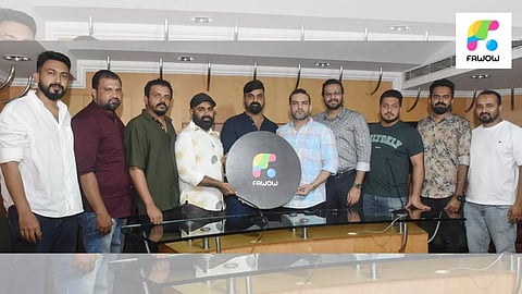 ഫാവോ വെഞ്ചേഴ്സ് എക്സിക്യൂട്ടീവ് ഡയറക്ടര്മാരായ അഷ്വാക് നിക്കോട്ടിന്, അബ്ബാസ് അദ്ധറ, ഷെജു ടി, ഡയറക്ടര്മാരായ റജിന് ഗഫാര്, സജിത്ത് യു കെ, ഷെമീര് പി എ, ജനറല് മാനേജര് നൗഫല് അലി എന്നിവര് ചേര്ന്ന് 'ഫാവോ' ആപ്പ് പുറത്തിറക്കുന്നു