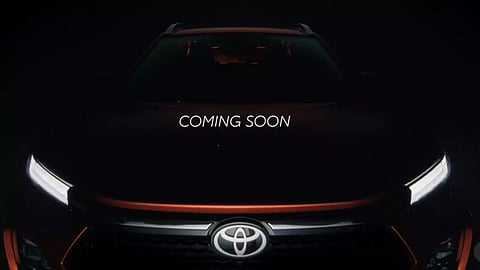 ഇനി കാത്തിരിപ്പ് നീളില്ല; ടൊയോട്ടയുടെ 'കുഞ്ഞന്' എസ്.യു.വി വിപണിയിലേക്ക്, ടീസര് എത്തി