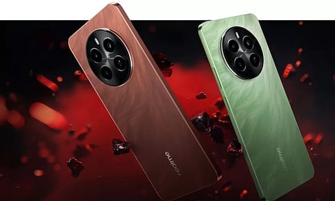 പോക്കറ്റ് കീറില്ല, ഞൊടിയിടയില് ചാര്ജിംഗ്; ഞെട്ടിക്കാന് റിയല്മീയുടെ 2 മോഡലുകള് വരുന്നു