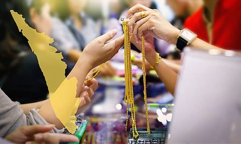 Gold chain in hand, Kerala Map