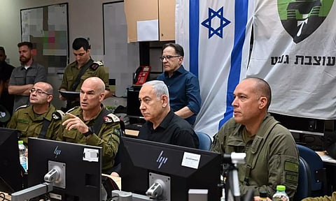 ഇറാനെ മുച്ചൂടും മുടിക്കാന് ഇസ്രയേല് പ്ലാന്, വേദനിപ്പിക്കുന്ന തിരിച്ചടിക്ക് ഇറാന്; മിഡില് ഈസ്റ്റില് വീണ്ടും യുദ്ധഭീഷണി