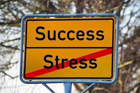 കോവിഡ് കാലം ബിസിനസിലും ജീവിതത്തിലും വരുത്തിയ സ്ട്രെസ് അകറ്റാം; ഇതാ 10 വഴികള്