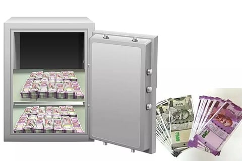 വാര്ഷിക വായ്പയുടെ പകുതി ഈ മാസം തന്നെയെടുക്കാന് കേരളത്തിനും അനുമതി