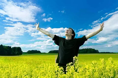 സന്തോഷകരമായ ജീവിതം നയിക്കാം: നേടാം 9 കാര്യങ്ങൾ