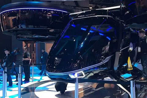 പറക്കും കാർ, ബോക്സിങ് റോബോട്ട്, ഒഎൽഇഡി വെള്ളച്ചാട്ടം: അത്ഭുതങ്ങൾ നിരത്തി സിഇഎസ് 2019