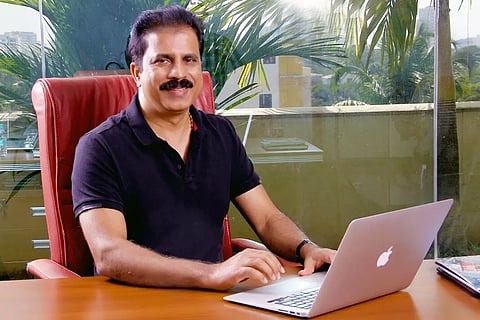 കോവിഡ് രണ്ടാം തരംഗം, ഓഹരി നിക്ഷേപകര് ഇപ്പോള് എന്തുചെയ്യണം? പൊറിഞ്ചു വെളിയത്ത് പറയുന്നു