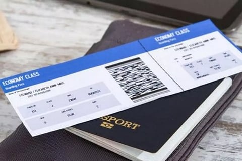 സൗദി വിമാന സര്വീസ് വിലക്ക് ഇന്ന് മുതല് നടപ്പിലായി; പ്രവാസി മലയാളികള് കുരുക്കില്