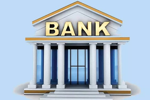 പൊതുമേഖലാ ബാങ്കുകളുടെ എണ്ണം 5 മാത്രമാകും; ഓഹരി വിറ്റൊഴിയലും പരിഗണനയില്
