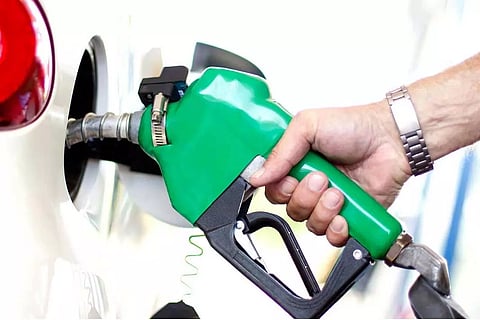 പെട്രോള്, ഡീസല് ഡിമാന്ഡ് വീണ്ടും ഇടിയുന്നു; ആശങ്ക പങ്കുവച്ച് എണ്ണ കമ്പനികള്
